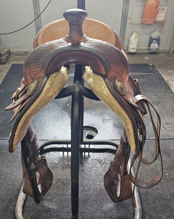 Bob's Custom Reining Saddle 16" - Image 5