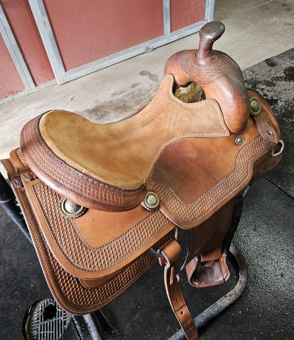 Bob's Custom Reining Saddle 16" - Image 7